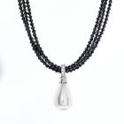 Collier 3-reihig+Anhänger Muschelkernperle - 112202500000 - 0 - 140px