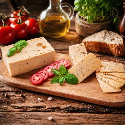 Heinrichsthaler Käse Tomate-Basilikum 750g