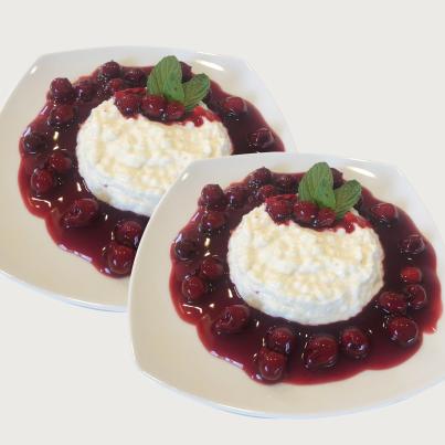 Milchreis mit Kirschen