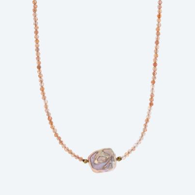 Collier Sonnenstein, Keshi Perle