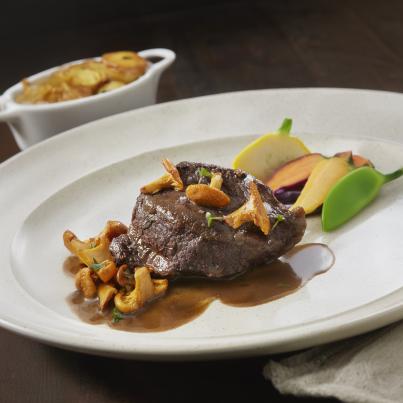 Rinderbäckchen in Pinot Noir Soße