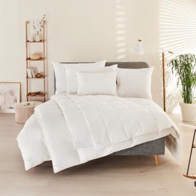 OBB Daunendecke Weiß & Edel 135x200cm