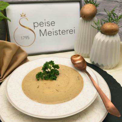 Steinpilzrahmsuppe