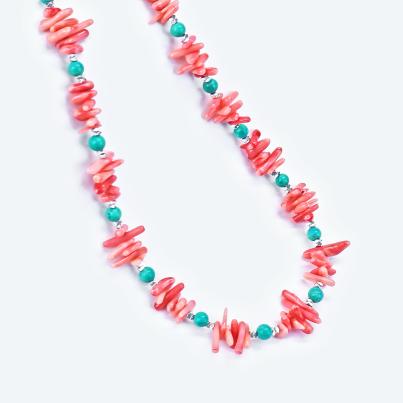 Collier Bambuskoralle, Howlith