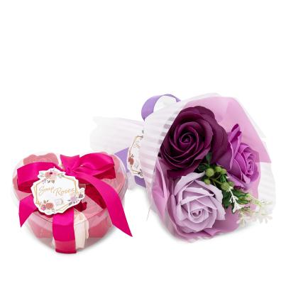 Set Baderosen Strauß lila + Herzbox rot-apricot