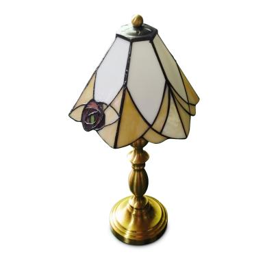 Tiffanystillampe Rosendesign