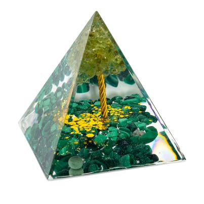 Pyramide Resin Lebensbaum Malachit