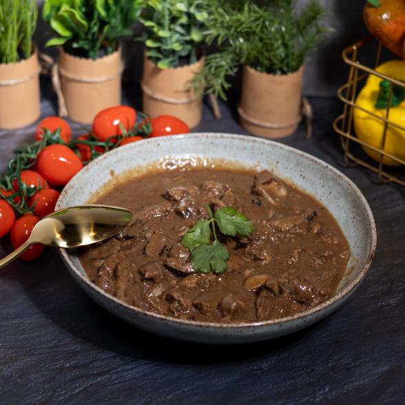 Geschnetzelte Rinderleber in Zwiebelsoße 800g - 109420600000 - 1 - 588px