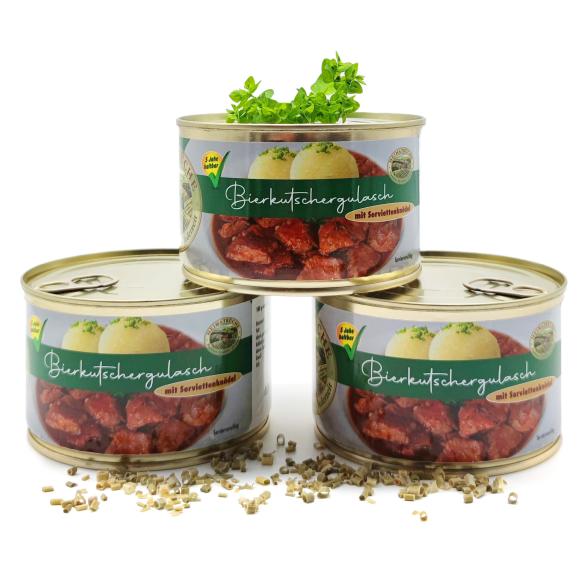 Bierkutschergulasch mit Serviettenknödel - 110622000000 - 1 - 588px