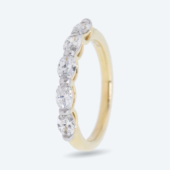 LG Ring 375 Gelbgold Brillanten 18 - 113127400003 - 1 - 588px