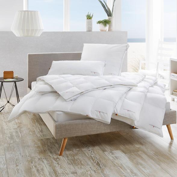 Gitta Kopfkissen Fest 80x80 - 113180700000 - 1 - 588px