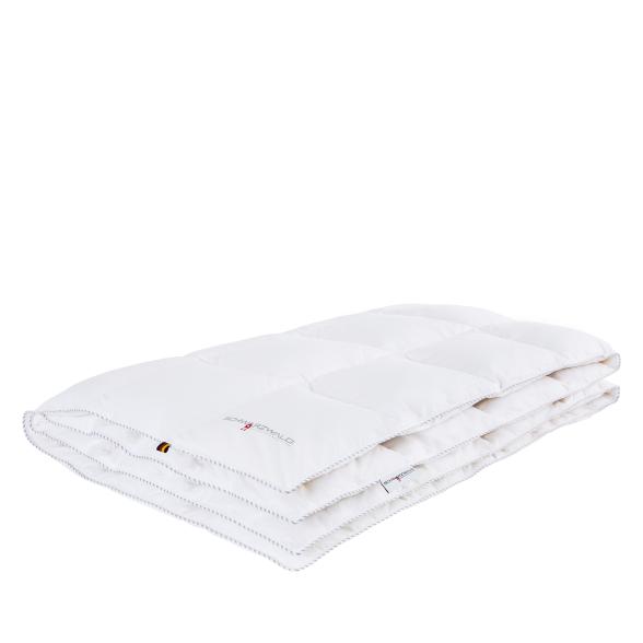 Gitta Daunendecke Medium 135x200cm - 113180900000 - 1 - 588px