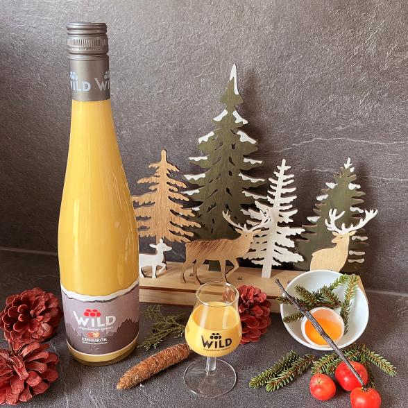 Weihnachts-Eierlikör Familie Wild 0,7 l - 113699100000 - 1 - 588px