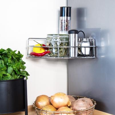 Eckregal mit magischen Haken