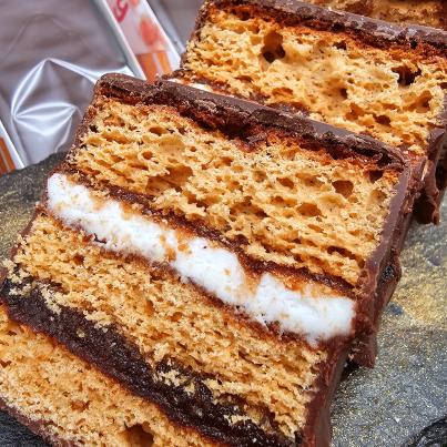 Erdbeer-Kakao-Creme Torte 300g