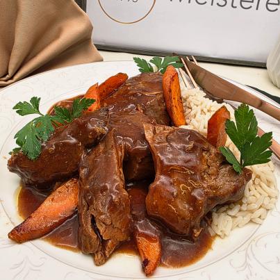 Hähnchen in Rotweinsosse