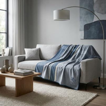 OTTO KERN Design-Wohndecke blau