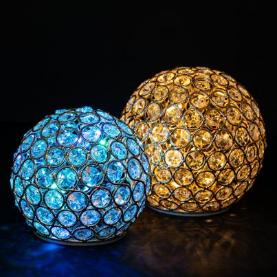 2 LED-Kristall-Kugeln Deluxe