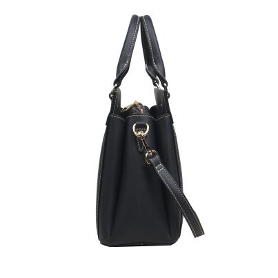 Henney Bear Henkeltasche schwarz/multicolor