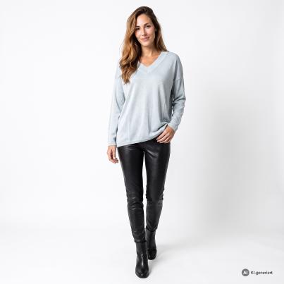 Kernig by Sarah Kern Pullover Glanzgarn hellblau