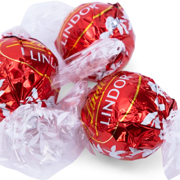 Weihnachtspräsent mit Lindor - 110308600000 - 2 - 588px