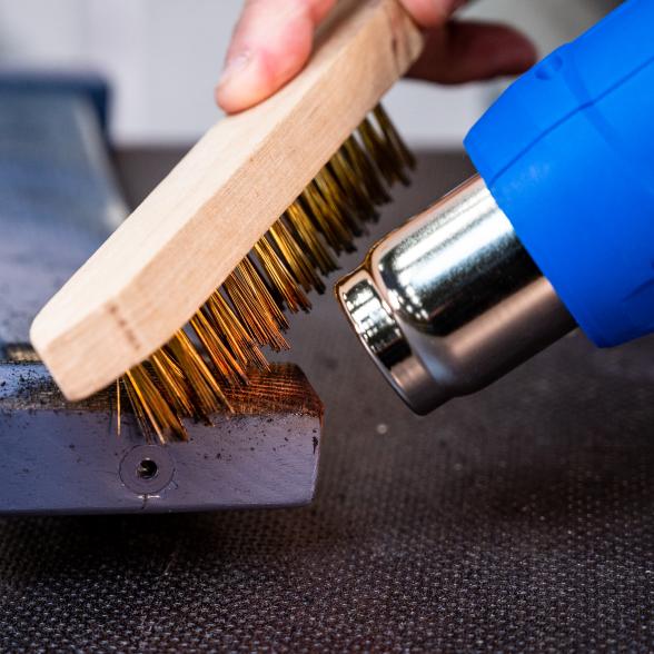 Heißluftfön 2000W - 112985800000 - 2 - 588px