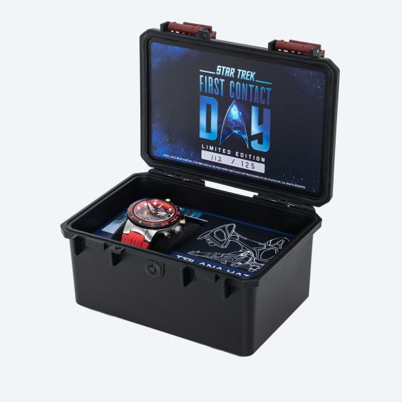 NUBEO Herrenuhr "Opportunity Chronograph Star Trek - 113441600000 - 2 - 588px