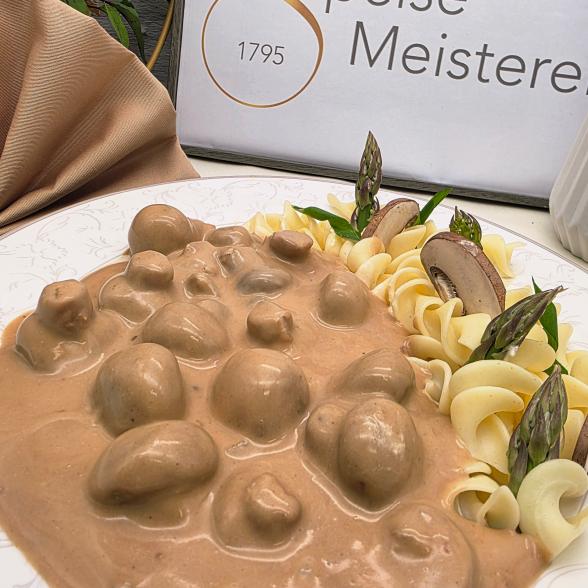 Champignonsragout in dunkler Sosse - 113708300000 - 2 - 588px