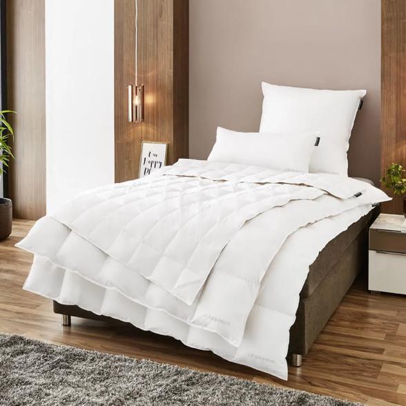 BLACK FOREST 3-Kammer-Kissen Jona - 113776100000 - 2 - 588px