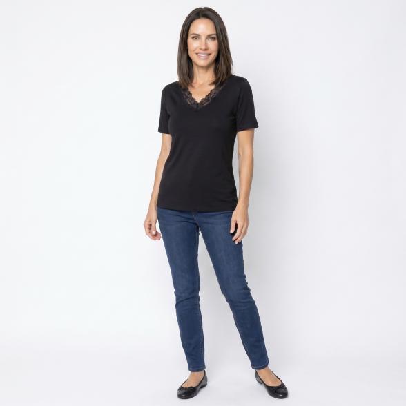 Jeannie Damen-Top mit Spitze schwarz 36/38 - 113965100001 - 2 - 588px