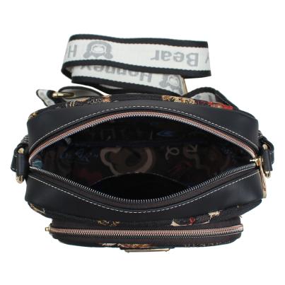 Henney Bear Umhängetasche schwarz/multicolor