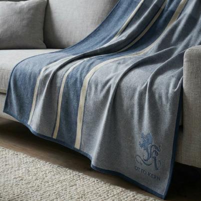 OTTO KERN Design-Wohndecke blau