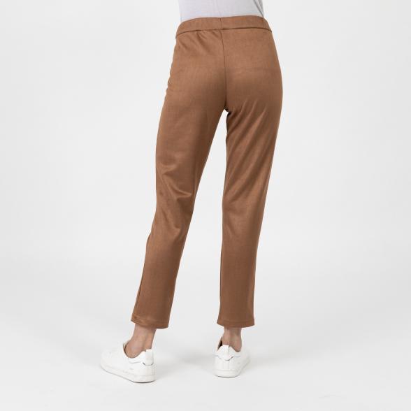 Damen-Hose 'Adriana' Velourlederoptik cognac - 107722900000 - 3 - 588px